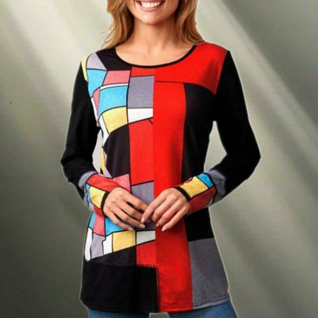 Brunhild - Lässiges T-Shirt mit geometrischem Druck