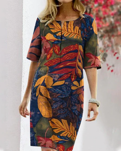 Ivonna - Kurzes Kleid - Boho - Moderner Stil und Blumenmuster - Alltagstauglich