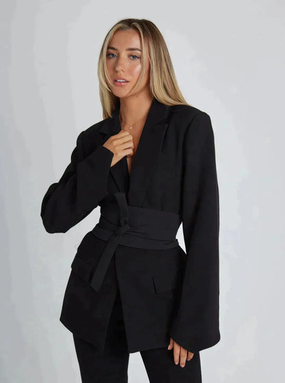 Luciana - Blazer mit Gürtel - Schick/Elegant - Modisch - Ideal für den Herbst