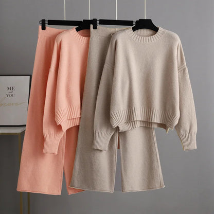 Quinella- Bequemer Oversized-Pullover & weite Strickhose