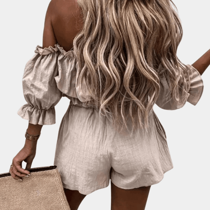 Yara - Off-Shoulder-Top und kurze Hose im Set