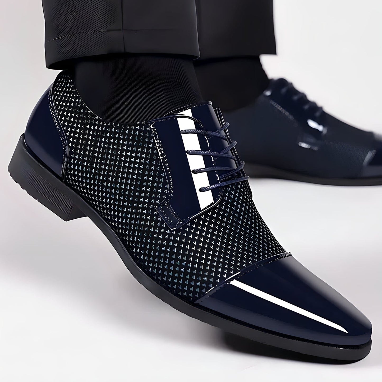 Klassische Glänzende Vegane Leder Oxford-Schuhe für Herren | Perfekt für legere Tage