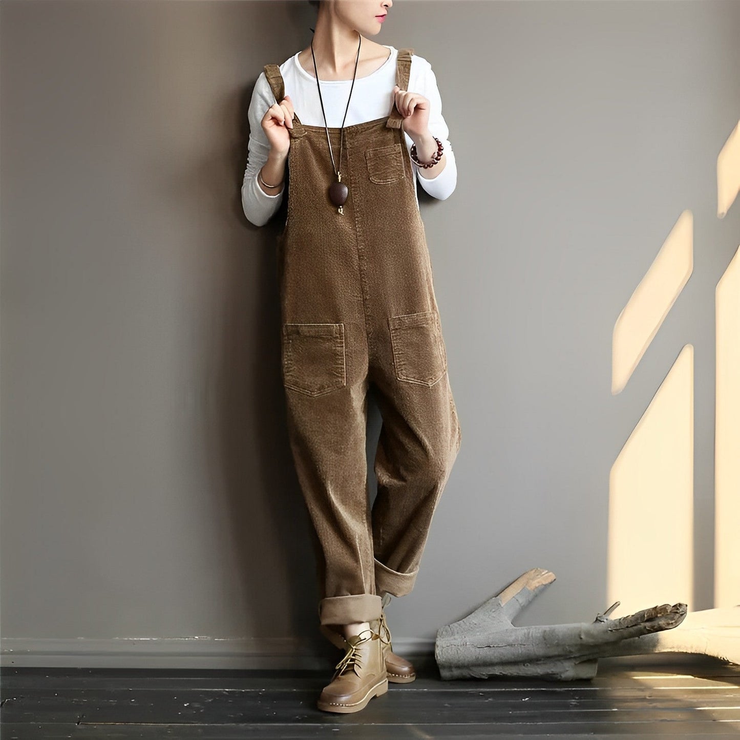 Emmi - Damen Elegantes Retro-Cord-Overall im Flair-Stil